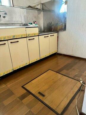 床下収納があります