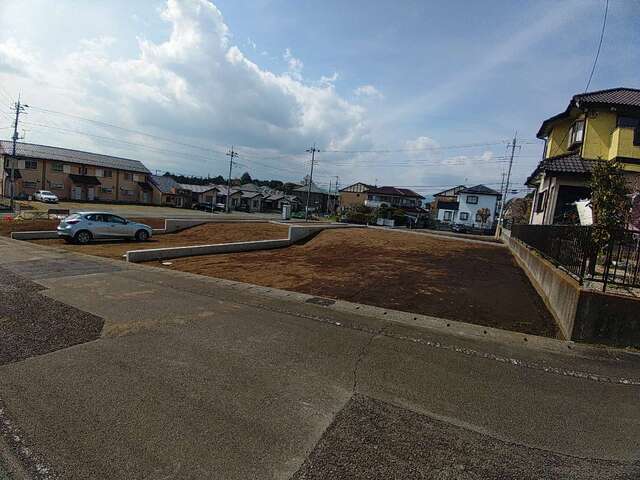 富士宮市 粟倉南町 (西富士宮駅) 2階建 4LDKの画像