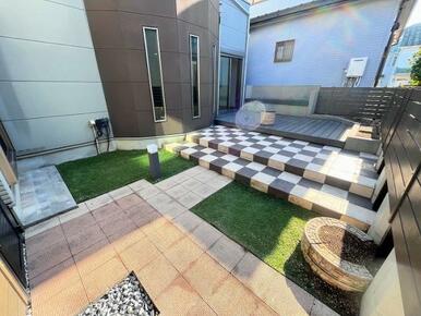 「庭」使い勝手の良い庭があります