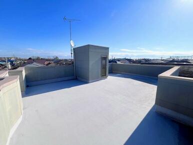 「ルーフバルコニー」眺望の良いルーフバルコニーです