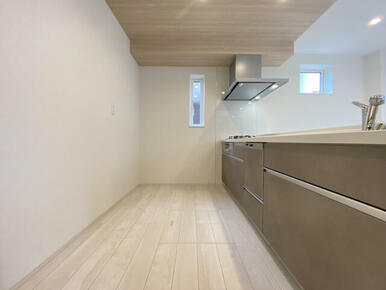 内観写真（1号棟）