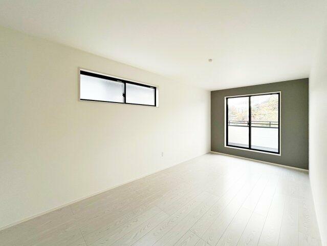 物件画像 北九州市小倉北区 下富野５丁目 (香春口三萩野駅) 2階建 4LDK