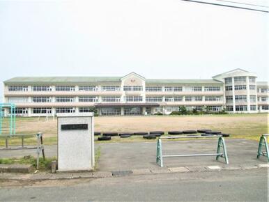 幅小学校まで3400m（徒歩43分）