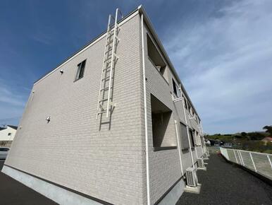 外観写真（昼）