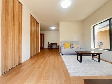 「ニトリ家具付き15帖 (2)」