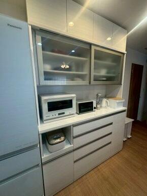 食器棚は残置物になります