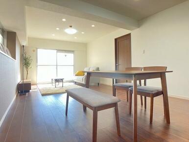 LDK「ニトリ家具は引き渡し時にプレゼントとなります。」