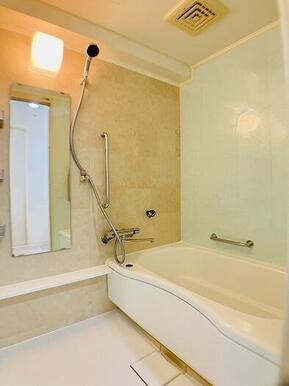 「浴室」特殊コーティングしております。