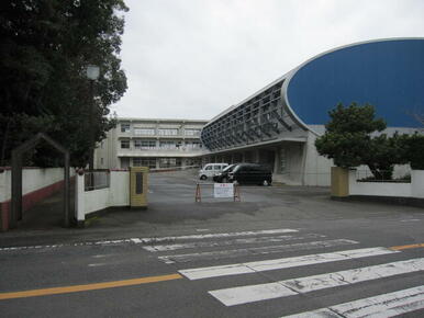 吉田町立中央小学校