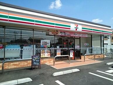 セブンイレブン野木丸林店