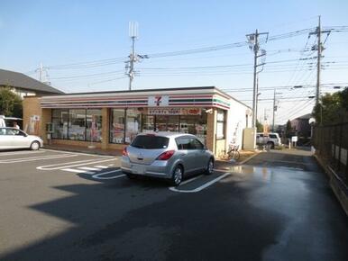 セブンイレブン横浜奈良３丁目店