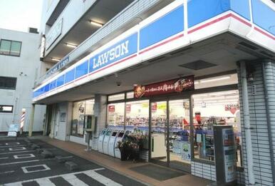 ローソン六浦駅前店