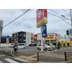 販売店