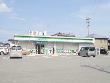 ファミリーマート鳴門黒崎店
