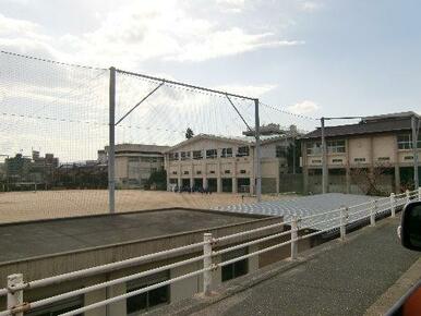 下関市立山の田中学校