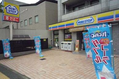 ミニストップ　新宿若松町店