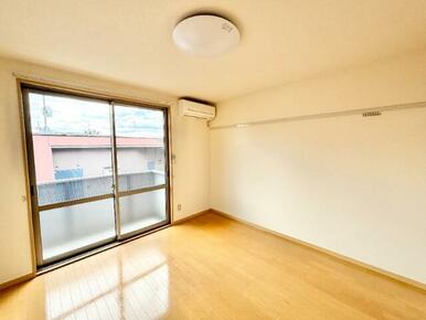 ※別号室の写真となります。