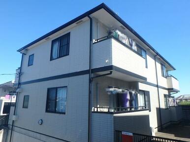 高台立地で風通し日当たりともに良好な２ＤＫ