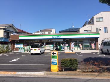 ファミリーマート　東小岩六丁目店