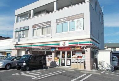 セブンイレブン国府津西店